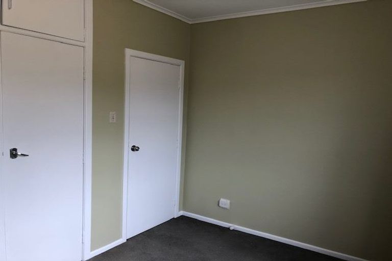 Photo of property in 357 Main Road, Tawa, Wellington, 5028