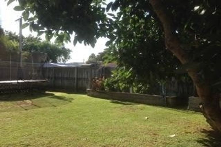 Photo of property in 115 Metcalfe Road, Ranui, Auckland, 0612