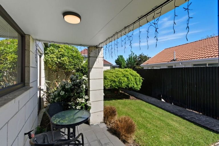 Photo of property in 5/4 Broadbent Street, Riccarton, Christchurch, 8041