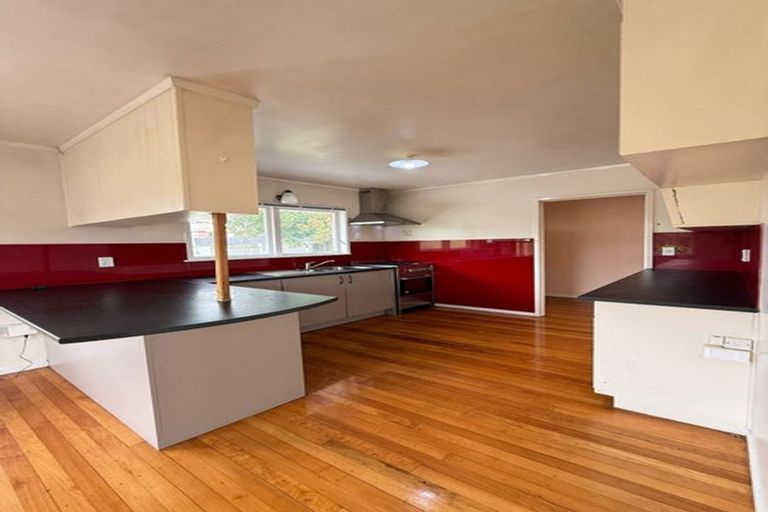 Photo of property in 60 Orams Road, Hillpark, Auckland, 2102
