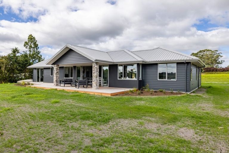 Photo of property in 6 The Lakes Drive, Kerikeri, 0230
