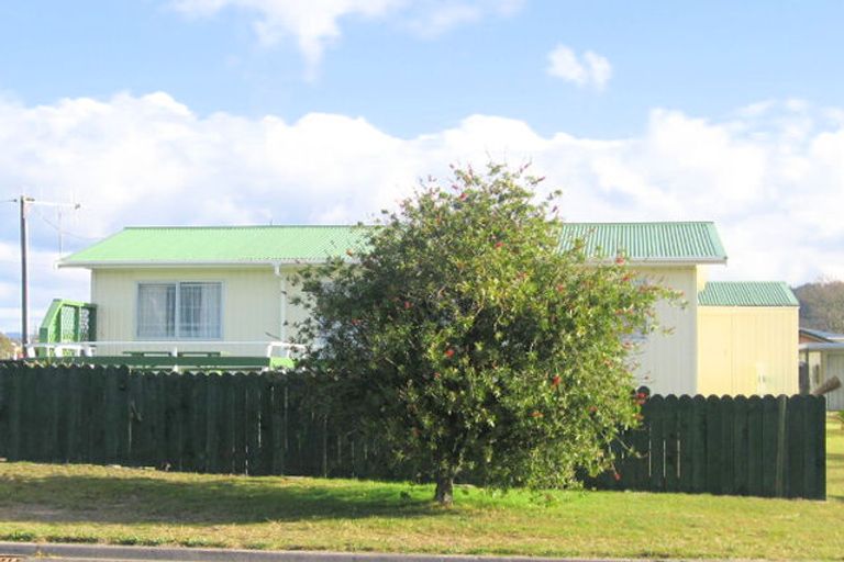 Photo of property in 201 Hetherington Road, Whangamata, 3620