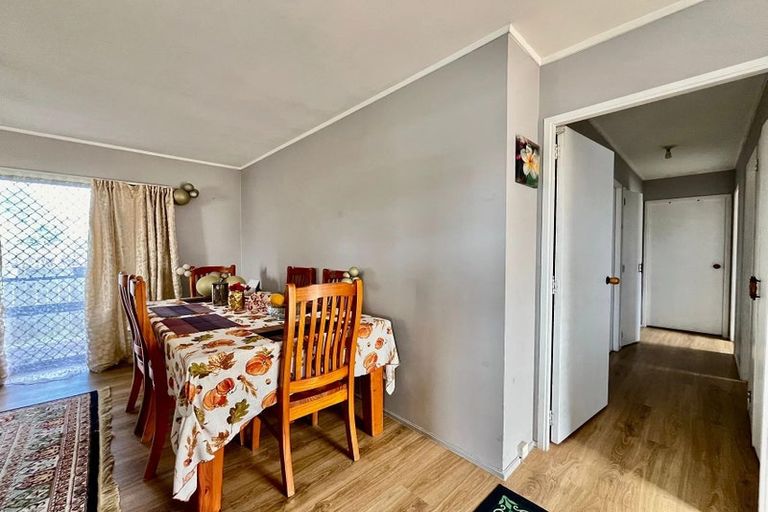 Photo of property in 3/80 Kenderdine Road, Papatoetoe, Auckland, 2025