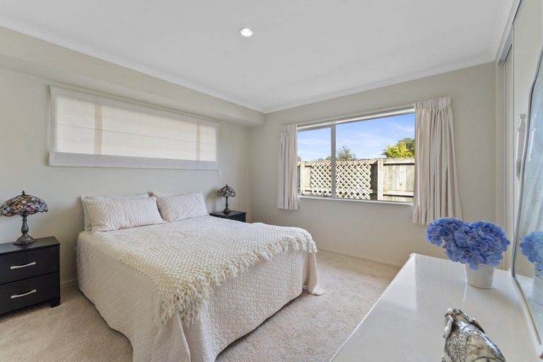 Photo of property in Rangeview Villas, 63/9 Fuller Close, Levin, 5510
