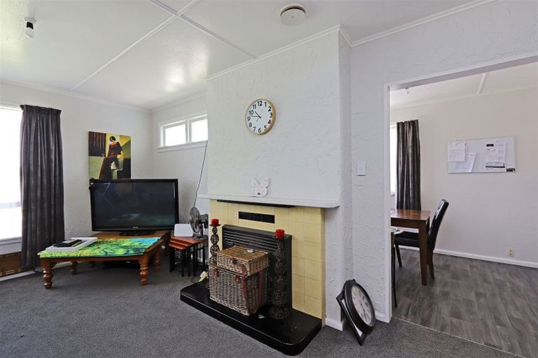 Photo of property in 1220 Norfolk Crescent, Mayfair, Hastings, 4122