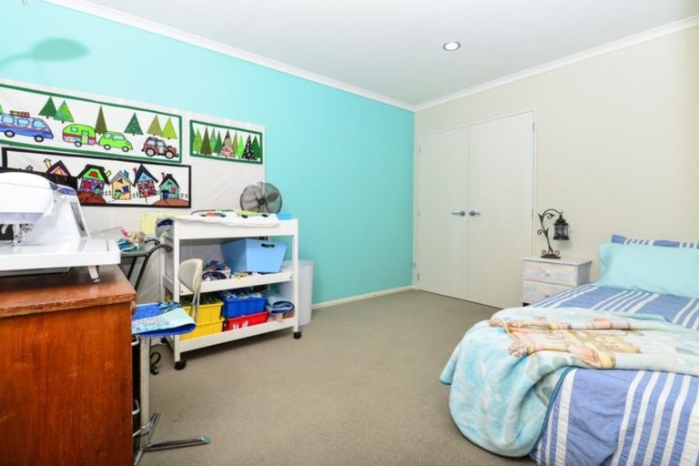 Photo of property in 28 Kelly Road, Cambridge, 3434