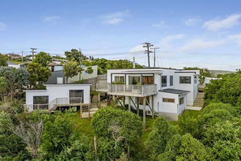 Photo of property in 4 Scroggs Hill Road, Brighton, Dunedin, 9035