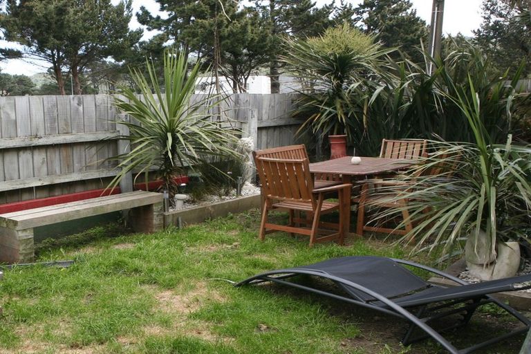 Photo of property in 20u1 Lavaud Street, Berhampore, Wellington, 6023