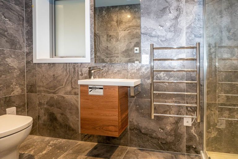 Photo of property in 165 Amesbury Drive, Churton Park, Wellington, 6037