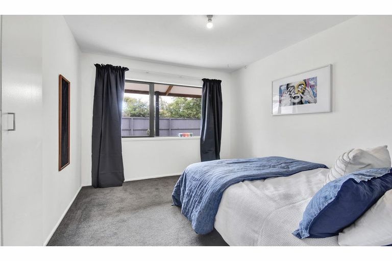 Photo of property in 5 Hegan Place, Rangiora, 7400