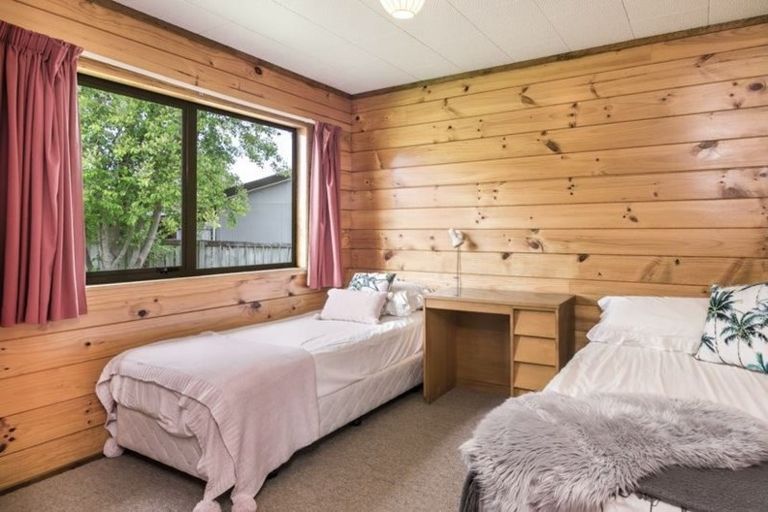 Photo of property in 8 Logan Avenue, Wharewaka, Taupo, 3330