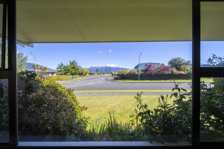 Photo of property in 8 Bowen Street, Te Anau, 9600