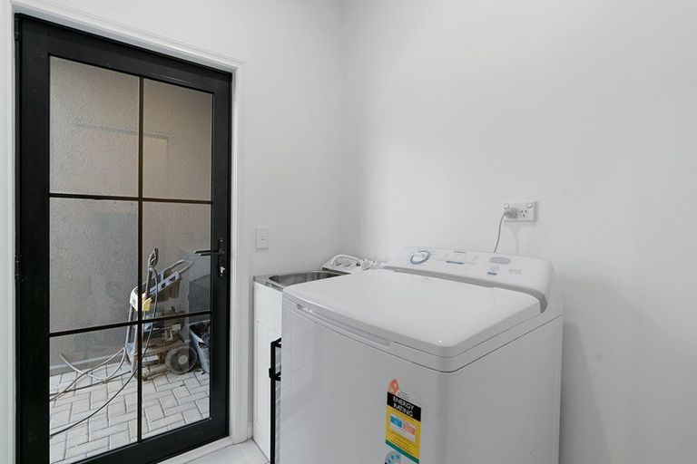 Photo of property in 88 Meadowstone Drive, Wanaka, 9305