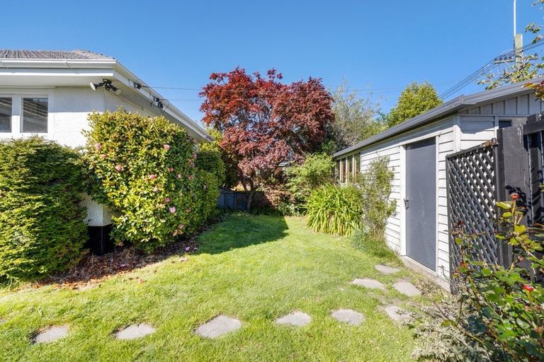 Photo of property in 1/310 Withells Road, Avonhead, Christchurch, 8042