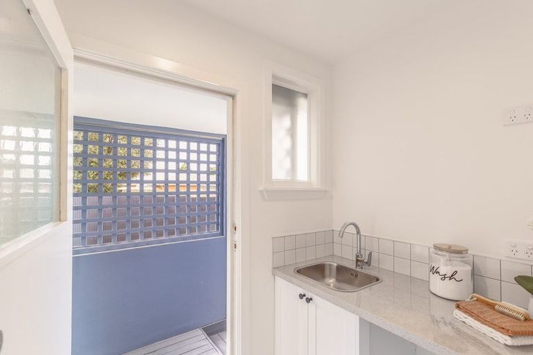 Photo of property in 1/42a Shands Road, Hornby, Christchurch, 8042