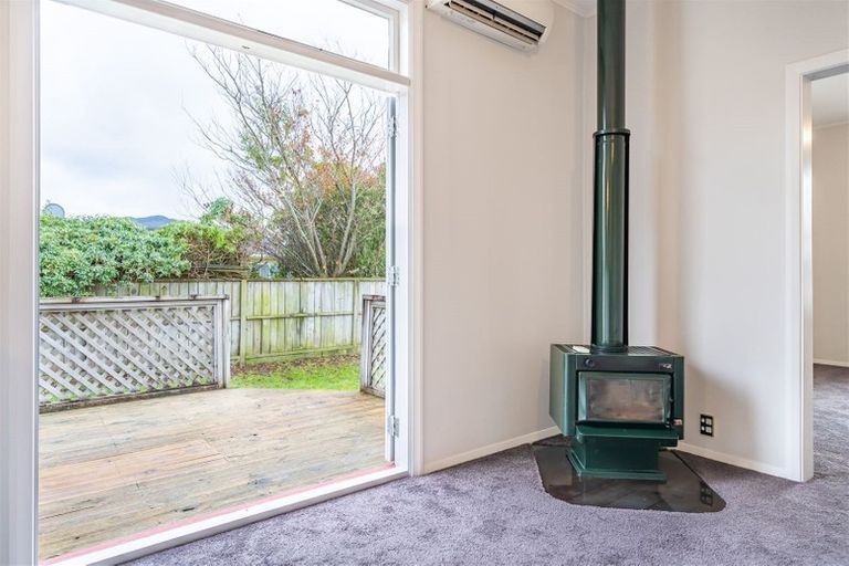 Photo of property in 2 Phar Lap Grove, Trentham, Upper Hutt, 5018