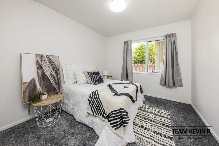 Photo of property in 2/76 Mcannalley Street, Manurewa East, Auckland, 2102