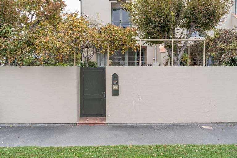 Photo of property in Chester Mews, 1/48 Chester Street West, Christchurch Central, Christchurch, 8013