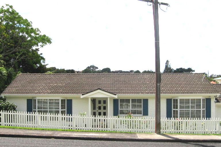 Photo of property in 1/53 Nile Road, Milford, Auckland, 0620