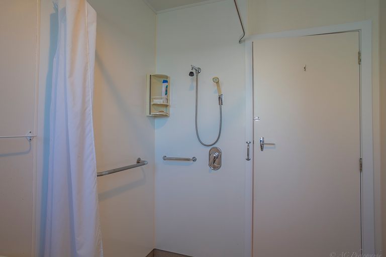 Photo of property in 3/9 Oxford Street, West End, Timaru, 7910