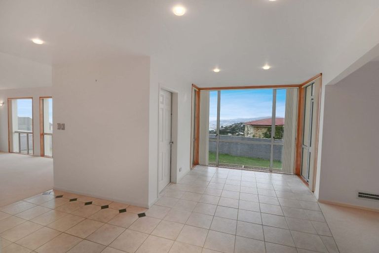 Photo of property in 12a Imran Terrace, Khandallah, Wellington, 6035