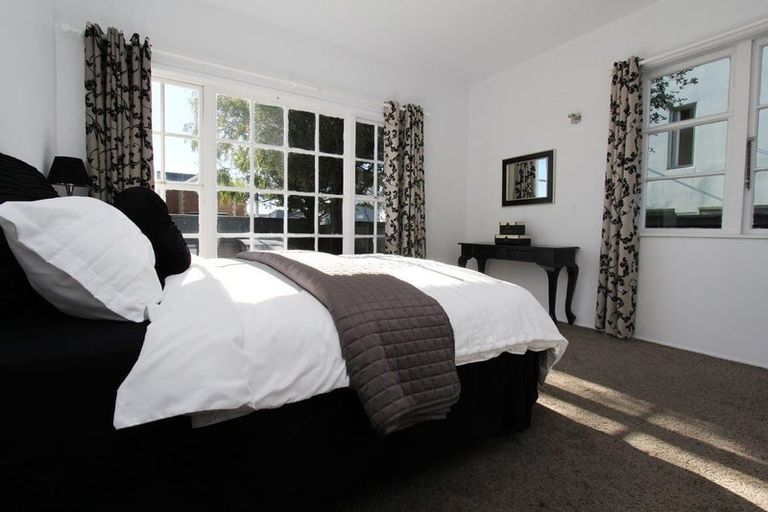 Photo of property in 11 George Street, Riccarton, Christchurch, 8041