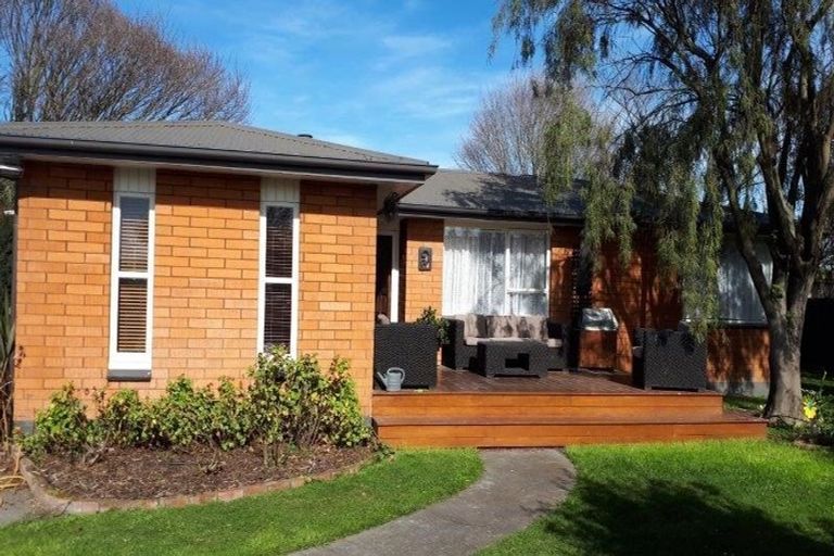 Photo of property in 8 Lomond Place, Woolston, Christchurch, 8062