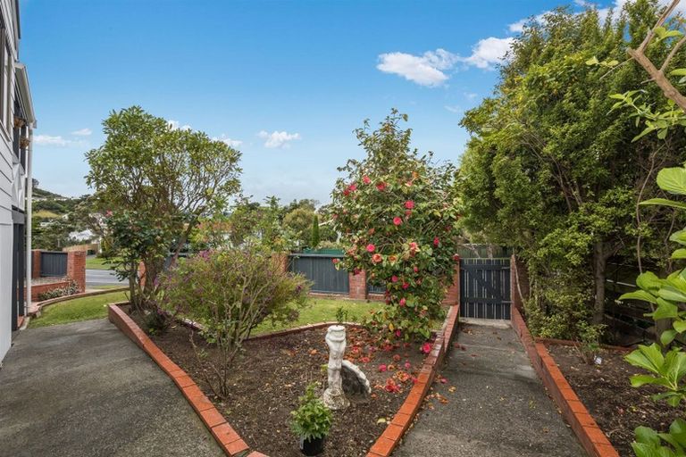 Photo of property in 67 Omapere Street, Whitby, Porirua, 5024