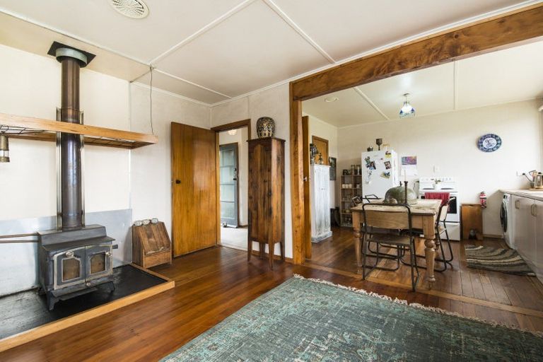 Photo of property in 30 Piwari Street, Rangataua, Ohakune, 4691