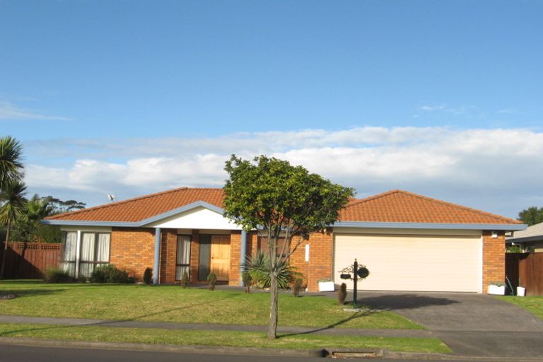 Photo of property in 67 Tington Avenue, Wattle Downs, Auckland, 2103