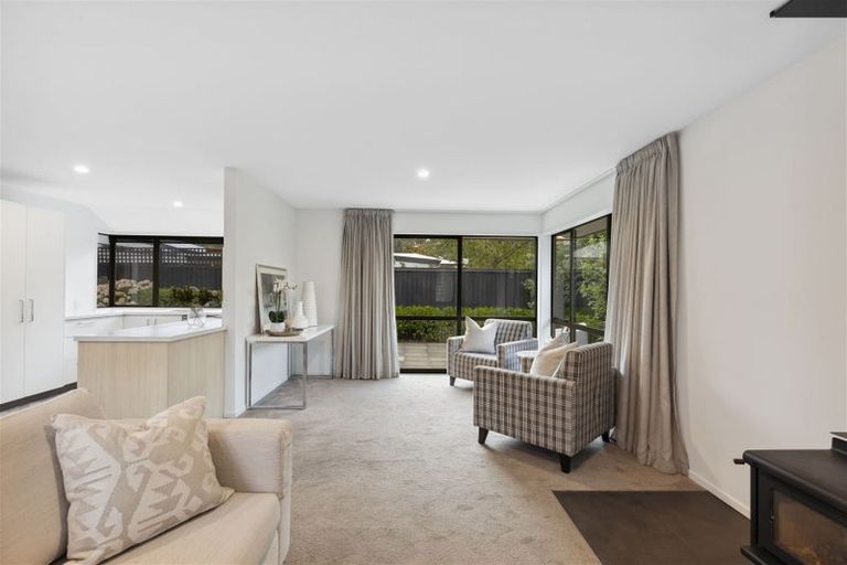 Photo of property in 14 Lascelles Street, Saint Martins, Christchurch, 8022