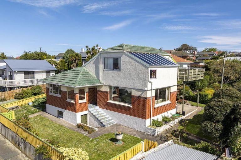 Photo of property in 2 Vickery Place, Maryhill, Dunedin, 9011