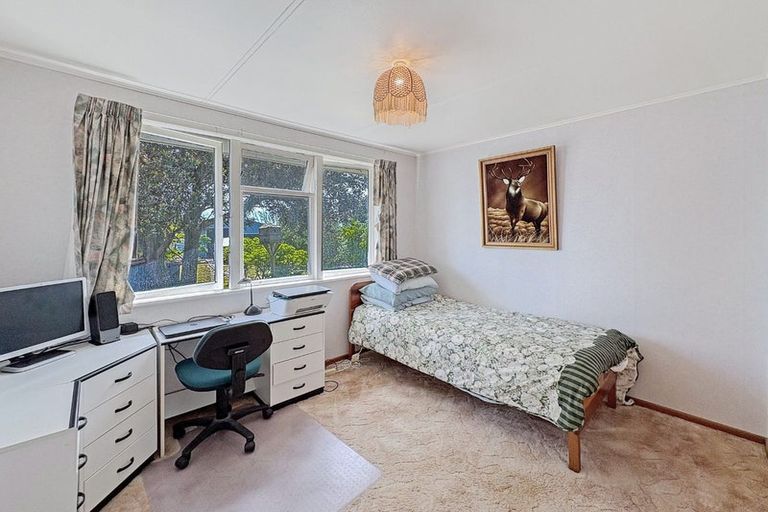 Photo of property in 140 Cornfoot Street, Castlecliff, Whanganui, 4501