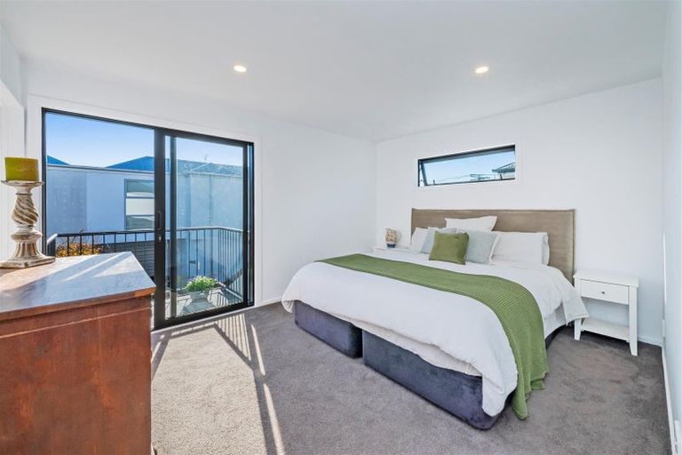 Photo of property in 77 Canon Street, St Albans, Christchurch, 8014