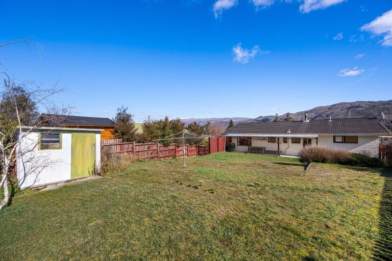 Photo of property in 70 Newcastle Street, Clyde, 9330