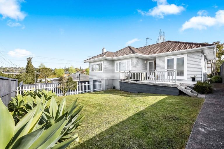 Photo of property in 41 Parker Avenue, New Lynn, Auckland, 0600