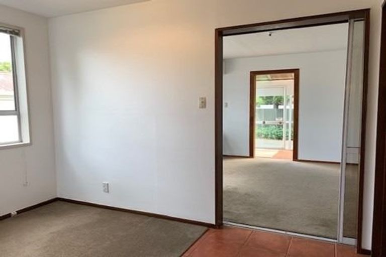 Photo of property in 1/42a Saint Martins Road, Saint Martins, Christchurch, 8022