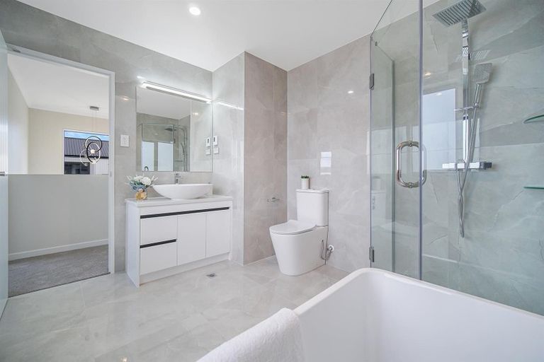 Photo of property in 30 Kairakau Street, Papakura, 2110