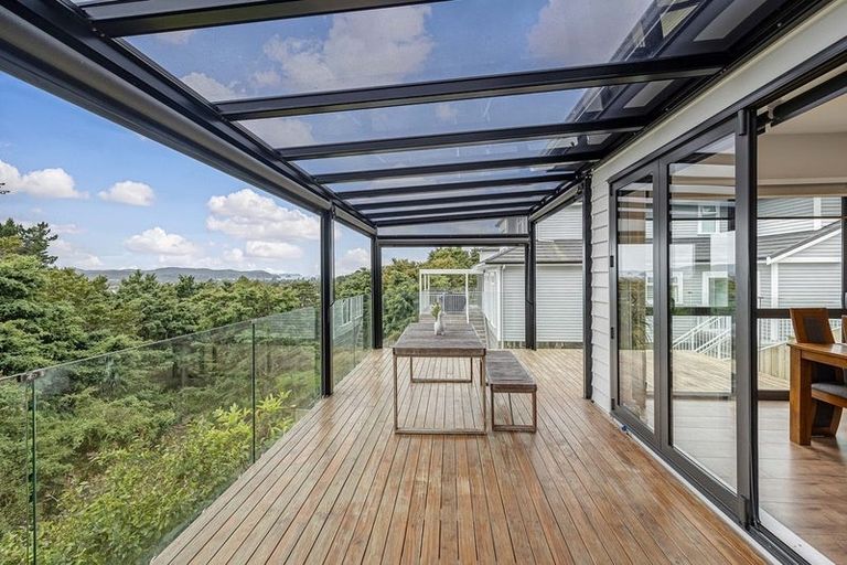 Photo of property in 13 Spyglass Street, Red Beach, 0932