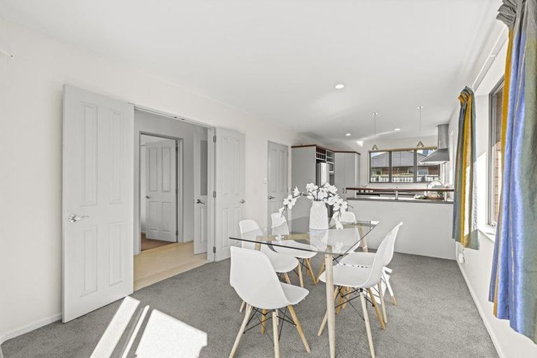 Photo of property in 6a Blarney Place, Casebrook, Christchurch, 8051