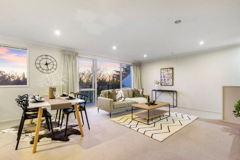 Photo of property in 11/6 Page Place, Hamilton East, Hamilton, 3216