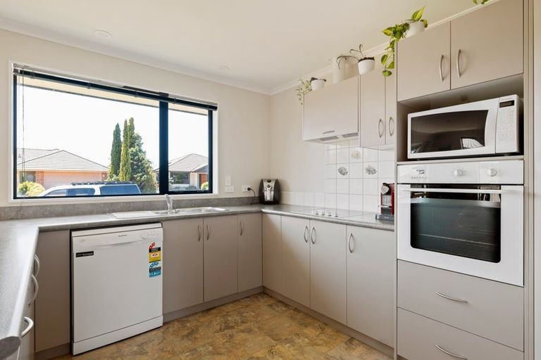 Photo of property in 15 Kendall View, Stoke, Nelson, 7011