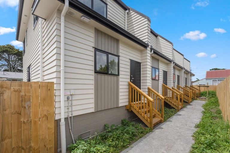 Photo of property in 133f Manuroa Road, Takanini, 2112