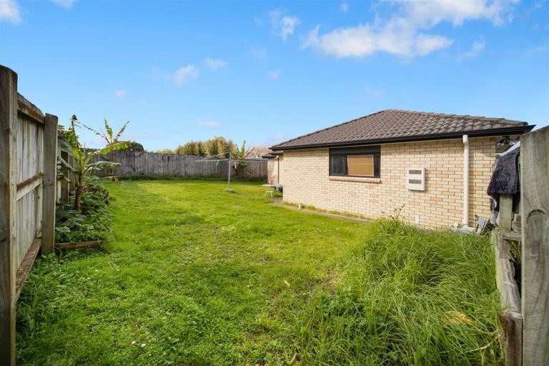 Photo of property in 33 Lachlan Place, Favona, Auckland, 2024