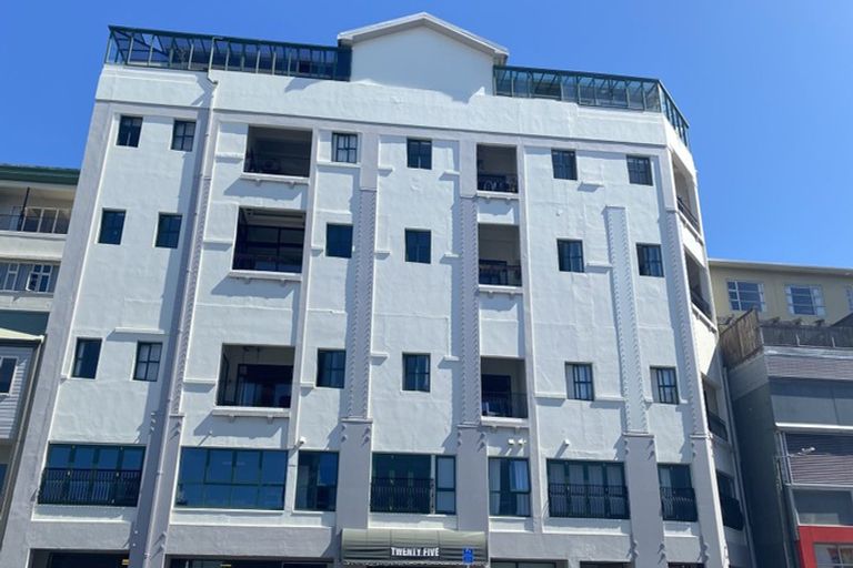 Photo of property in Tennyson Apartments, 12/25 Tennyson Street, Te Aro, Wellington, 6011