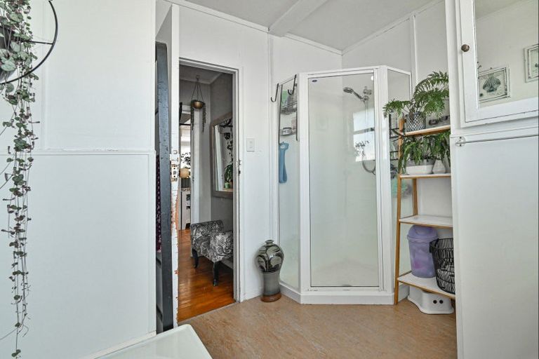 Photo of property in 408 Huia Street, Camberley, Hastings, 4120
