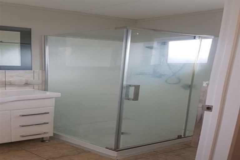 Photo of property in 33a Hamilton Road, Papatoetoe, Auckland, 2025