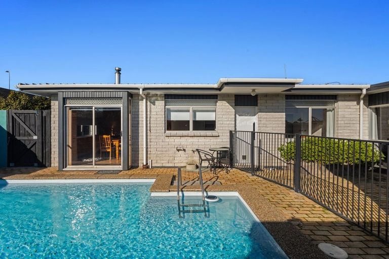 Photo of property in 14 Landing Road, Whakatane, 3120