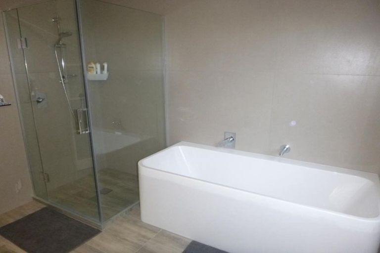 Photo of property in 66 Rama Crescent, Khandallah, Wellington, 6035