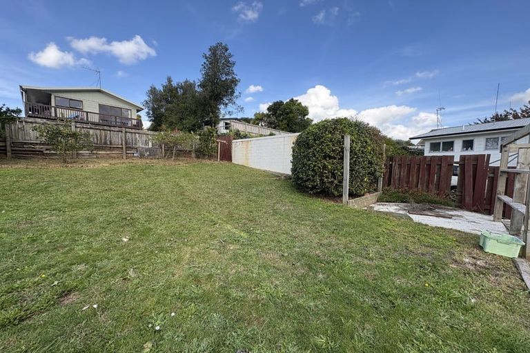 Photo of property in 27 Blomfield Street, Nawton, Hamilton, 3200